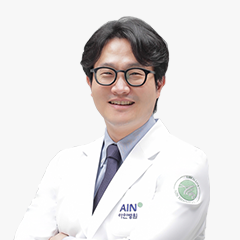 진성엽 원장 이미지
